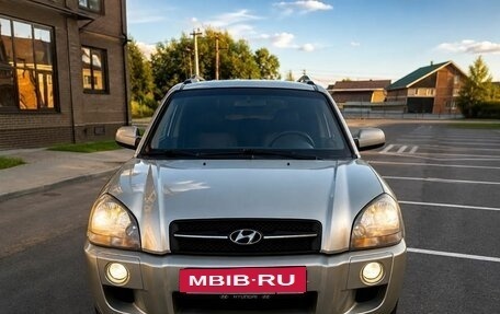 Hyundai Tucson III, 2008 год, 920 000 рублей, 2 фотография