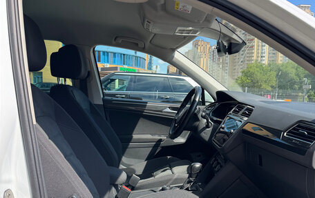 Volkswagen Tiguan II, 2020 год, 3 190 000 рублей, 14 фотография