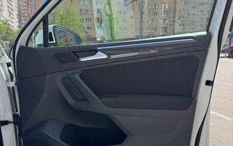 Volkswagen Tiguan II, 2020 год, 3 190 000 рублей, 15 фотография