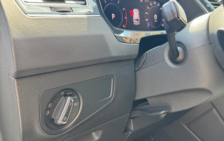Volkswagen Tiguan II, 2020 год, 3 190 000 рублей, 12 фотография