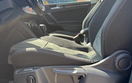 Volkswagen Tiguan II, 2020 год, 3 190 000 рублей, 13 фотография