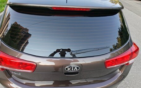 KIA Rio III рестайлинг, 2015 год, 1 000 000 рублей, 9 фотография
