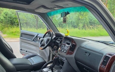 Mitsubishi Pajero III рестайлинг, 2003 год, 890 000 рублей, 3 фотография