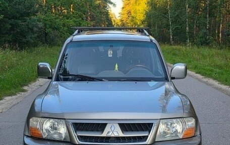 Mitsubishi Pajero III рестайлинг, 2003 год, 890 000 рублей, 2 фотография