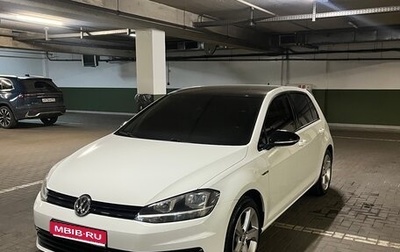 Volkswagen Golf VII, 2019 год, 1 900 000 рублей, 1 фотография