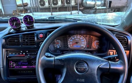 Nissan Expert, 2002 год, 255 000 рублей, 8 фотография