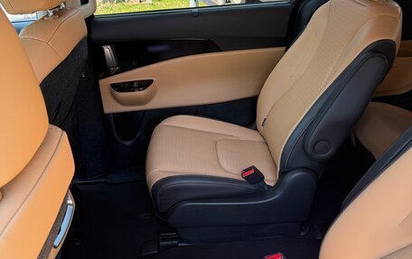 KIA Carnival, 2022 год, 3 800 000 рублей, 8 фотография