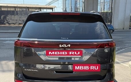 KIA Carnival, 2022 год, 3 800 000 рублей, 2 фотография