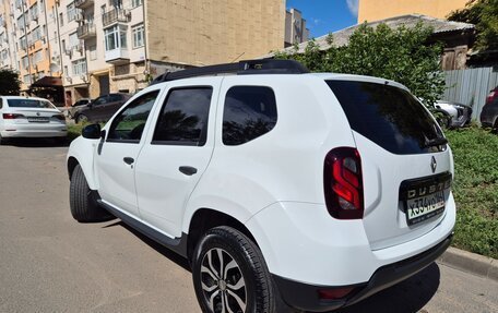 Renault Duster I рестайлинг, 2017 год, 1 000 000 рублей, 3 фотография