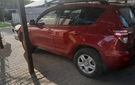 Toyota RAV4, 2010 год, 1 950 000 рублей, 2 фотография
