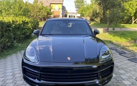 Porsche Cayenne III, 2022 год, 8 450 000 рублей, 2 фотография