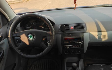 Skoda Fabia I, 2001 год, 299 999 рублей, 12 фотография