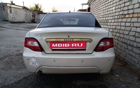 Daewoo Nexia I рестайлинг, 2012 год, 220 000 рублей, 3 фотография