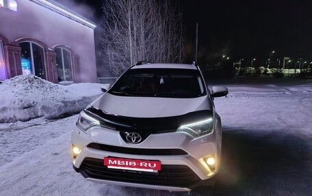 Toyota RAV4, 2015 год, 2 076 000 рублей, 6 фотография
