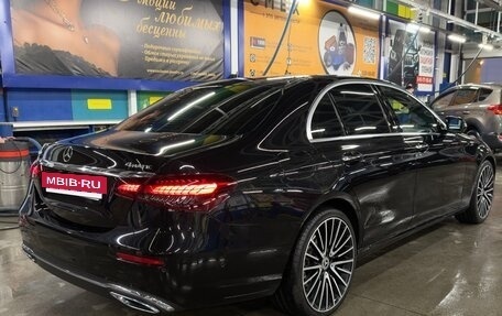 Mercedes-Benz E-Класс, 2021 год, 5 000 000 рублей, 3 фотография