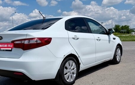 KIA Rio III рестайлинг, 2013 год, 550 000 рублей, 4 фотография