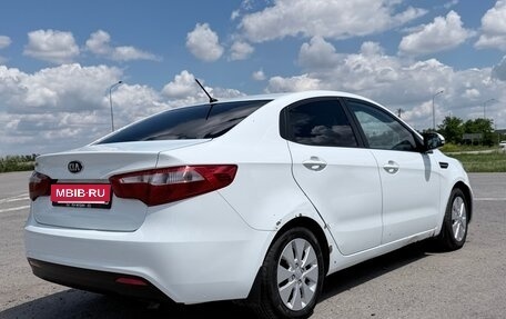KIA Rio III рестайлинг, 2013 год, 550 000 рублей, 3 фотография