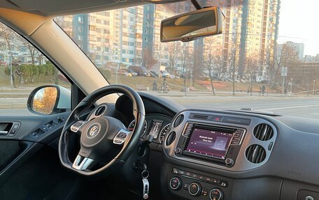 Volkswagen Tiguan I, 2015 год, 1 690 000 рублей, 5 фотография