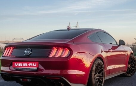Ford Mustang VI рестайлинг, 2021 год, 5 000 000 рублей, 21 фотография