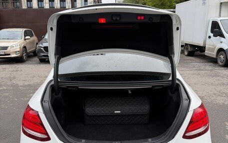 Mercedes-Benz E-Класс, 2018 год, 3 890 000 рублей, 11 фотография