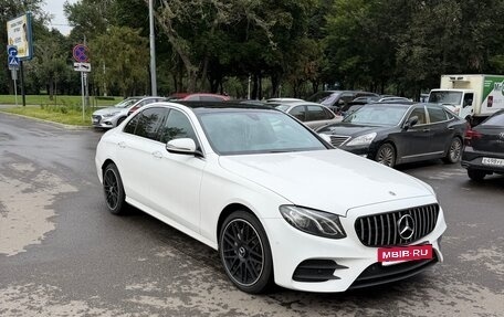 Mercedes-Benz E-Класс, 2018 год, 3 890 000 рублей, 3 фотография