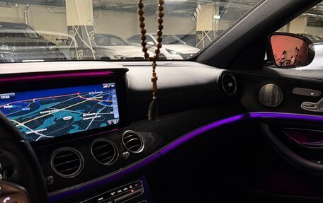 Mercedes-Benz E-Класс, 2018 год, 3 890 000 рублей, 16 фотография