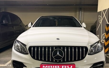 Mercedes-Benz E-Класс, 2018 год, 3 890 000 рублей, 17 фотография