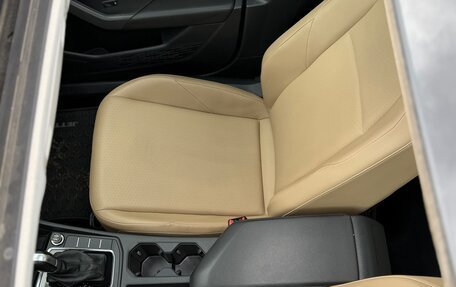 Volkswagen Jetta VII, 2018 год, 1 350 000 рублей, 17 фотография