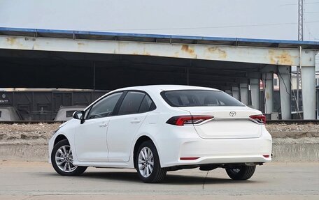 Toyota Corolla, 2026 год, 2 150 000 рублей, 4 фотография
