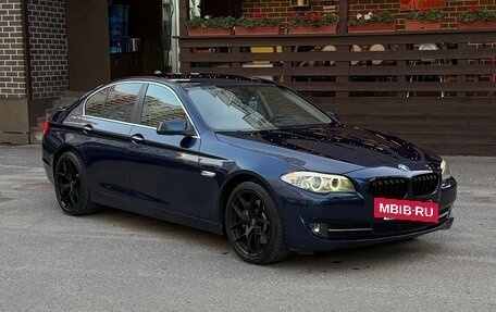 BMW 5 серия, 2012 год, 2 215 000 рублей, 3 фотография