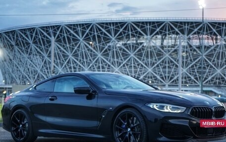 BMW 8 серия, 2019 год, 8 000 000 рублей, 2 фотография