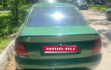 Audi A4, 1997 год, 250 000 рублей, 3 фотография