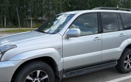 Toyota Land Cruiser Prado 120 рестайлинг, 2008 год, 2 350 000 рублей, 3 фотография