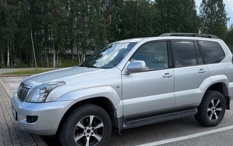 Toyota Land Cruiser Prado 120 рестайлинг, 2008 год, 2 350 000 рублей, 7 фотография