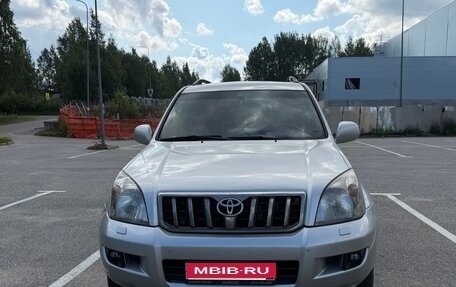 Toyota Land Cruiser Prado 120 рестайлинг, 2008 год, 2 350 000 рублей, 1 фотография