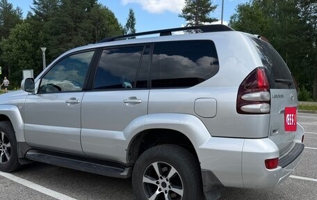Toyota Land Cruiser Prado 120 рестайлинг, 2008 год, 2 350 000 рублей, 4 фотография