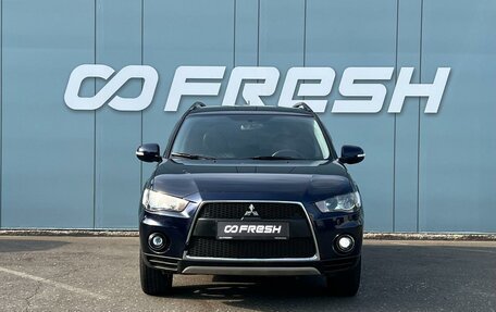Mitsubishi Outlander III рестайлинг 3, 2010 год, 1 063 000 рублей, 2 фотография