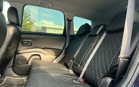 Mitsubishi Outlander III рестайлинг 3, 2010 год, 1 063 000 рублей, 6 фотография
