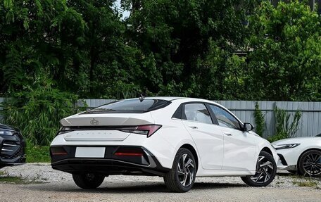 Hyundai Elantra, 2026 год, 2 200 000 рублей, 6 фотография
