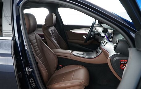 Mercedes-Benz E-Класс, 2021 год, 5 477 077 рублей, 8 фотография
