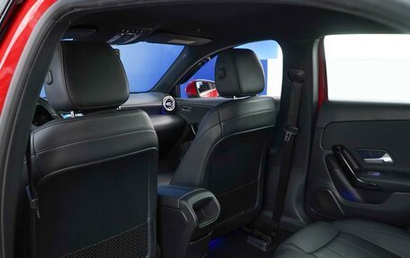 Mercedes-Benz A-Класс, 2018 год, 2 289 444 рублей, 11 фотография