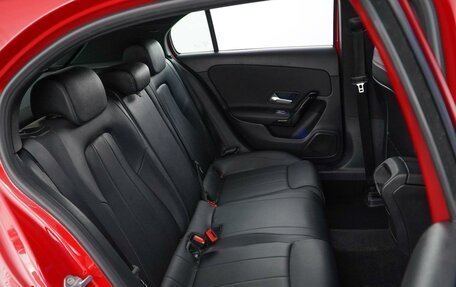 Mercedes-Benz A-Класс, 2018 год, 2 289 444 рублей, 7 фотография