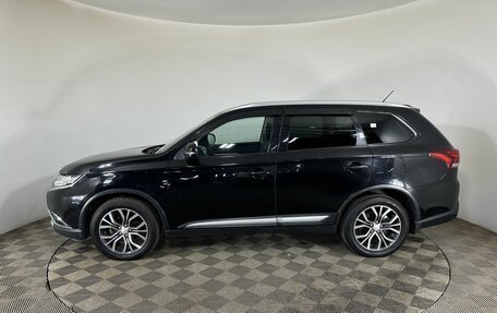 Mitsubishi Outlander III рестайлинг 3, 2016 год, 1 350 000 рублей, 5 фотография