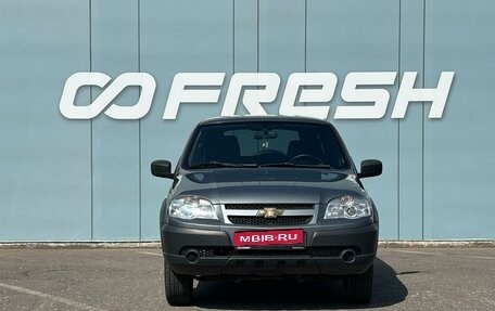 Chevrolet Niva I рестайлинг, 2017 год, 710 000 рублей, 3 фотография