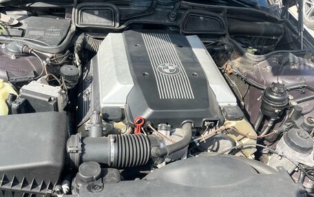 BMW 7 серия, 1994 год, 950 000 рублей, 9 фотография