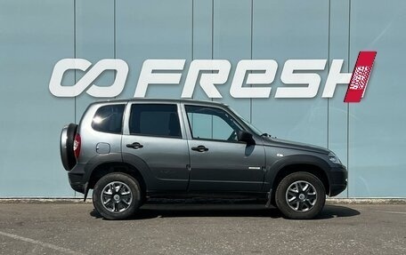 Chevrolet Niva I рестайлинг, 2017 год, 710 000 рублей, 5 фотография