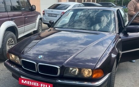 BMW 7 серия, 1994 год, 950 000 рублей, 10 фотография