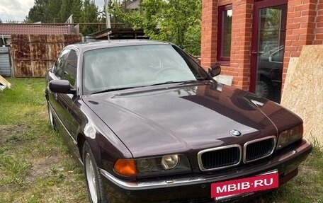 BMW 7 серия, 1994 год, 950 000 рублей, 12 фотография