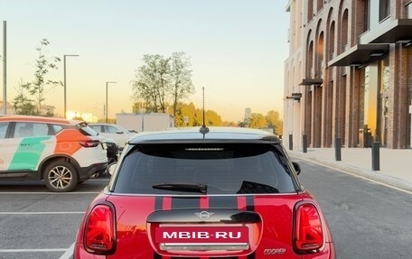 MINI Hatch, 2018 год, 1 850 000 рублей, 6 фотография
