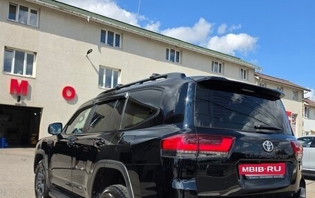 Toyota Land Cruiser, 2021 год, 9 000 000 рублей, 6 фотография
